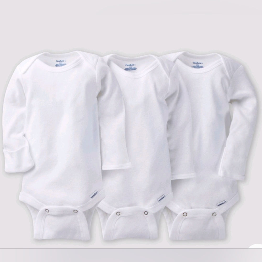 Gerber 3-6 month long sleeve onesie